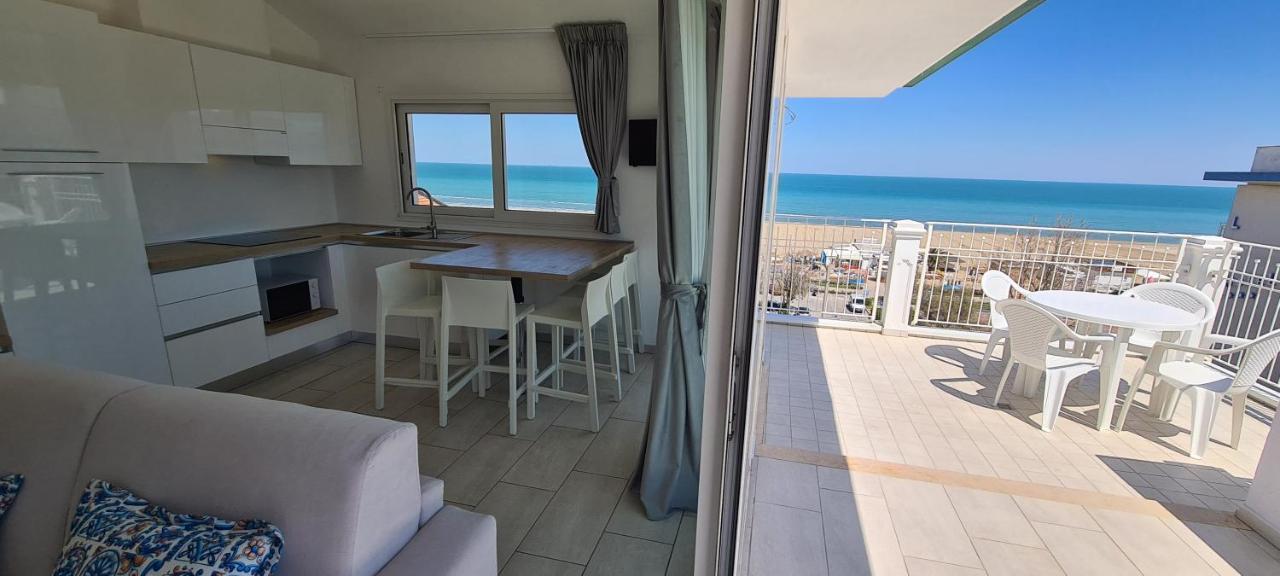 Rubino Apartments A 100Metri Dal Mare Riccione Exterior foto